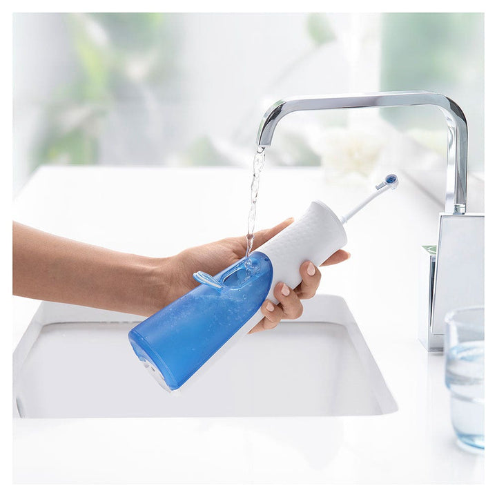 Oral-B Aquacare Water Dental Floss With Oxyjet Technology