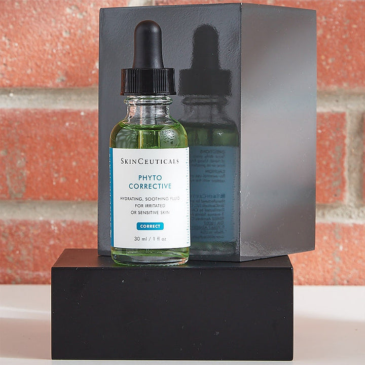 Skinceuticals Correct Phyto Corrective hydrating face serum for irritated skin with redness 30ml (1.01fl oz)