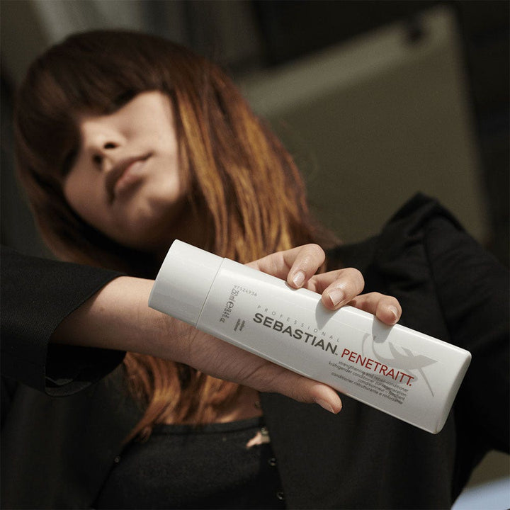 Sebastian Professional Penetraitt Repairing and Strengthening Conditioner for Damaged Hair 250ml (8.45fl oz)