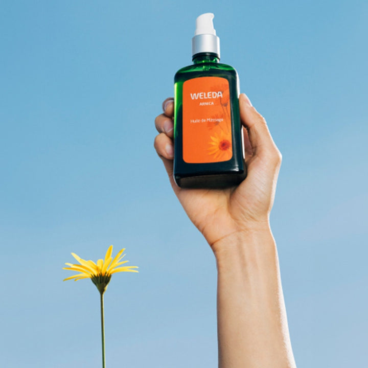 Weleda Arnica Massage Oil 100ml (3.38fl oz)