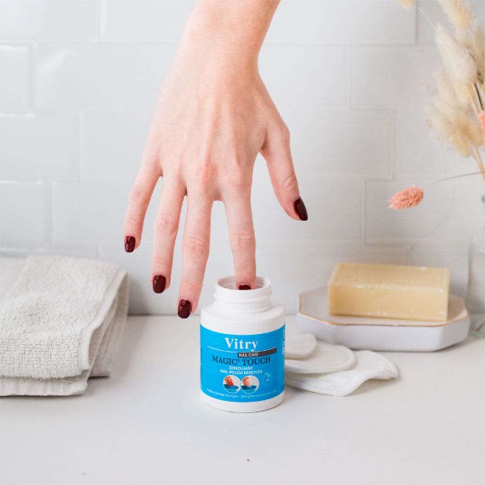 Vitry Magic Touch Cotton-Free Nail Polish Remover 75ml (0.16 fl oz)