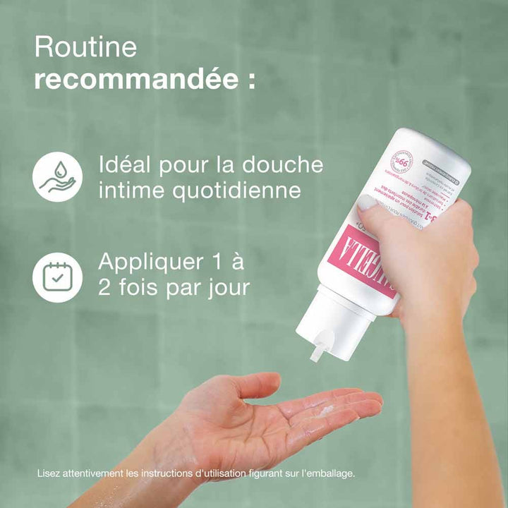 Saugella Poligyn 50+ 3-in-1 intimate wash specifically formulated for menopausal skin 2 x 500 ml (16.91fl oz)
