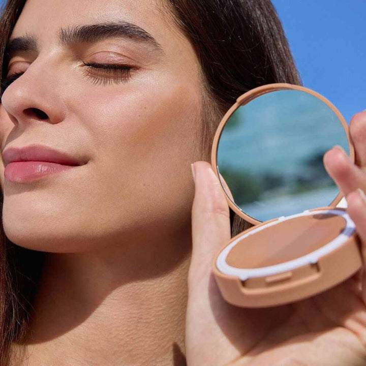 Isdin Fotoprotector Medium SPF 50 foundation 10 g (0.35oz)