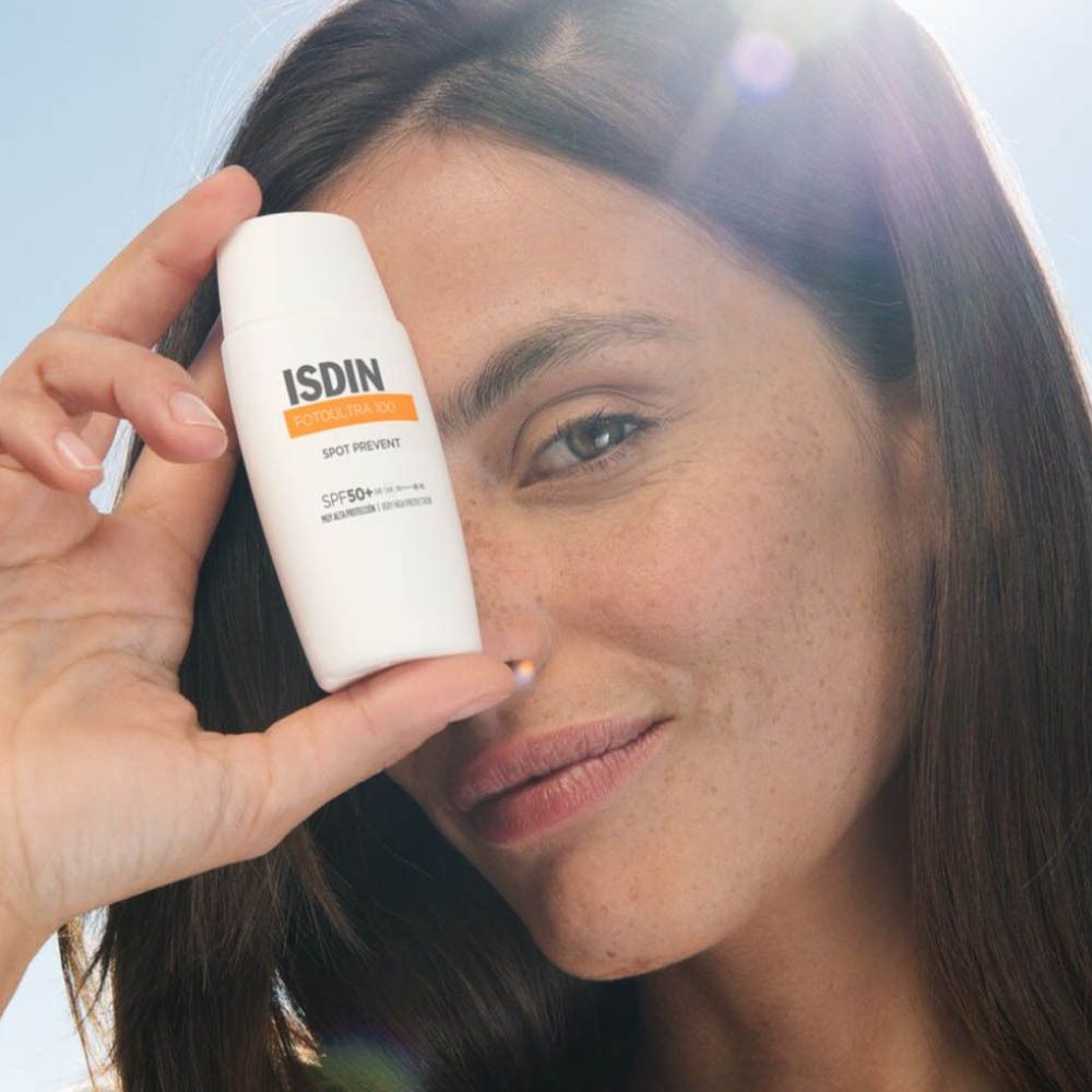 ISDIN FotoUltra 100 Spot Prevent Protezione solare SPF50+ con Acido Ialuronico - 50ml
