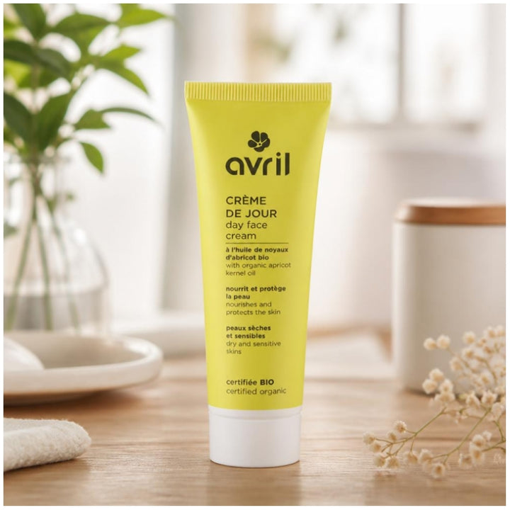 Avril Organic apricot kernel oil day cream dry and sensitive skin 50ml (1.69fl oz)
