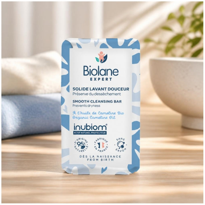 Biolane Expert Nettoyant solide doux sans savon à l’huile de caméline bio 75g