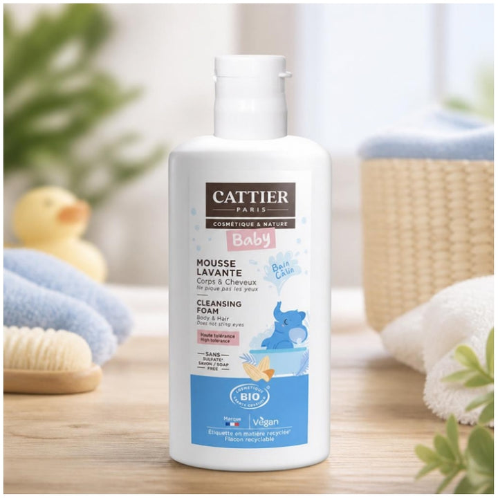 Cattier Baby Baby Cleansing Foam Face And Body 150ml (5.07fl oz)