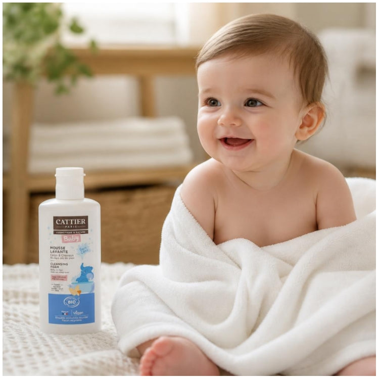 Cattier Baby Baby Cleansing Foam Face And Body 150ml (5.07fl oz)