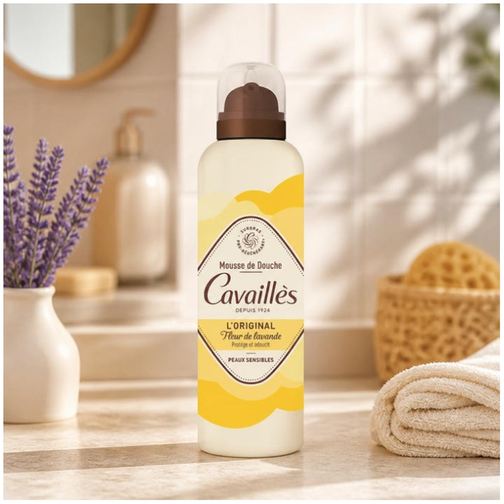 Cavaillès Surgras Espuma de banho regeneradora com flor de lavanda 200ml