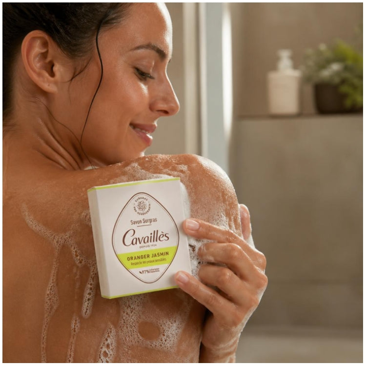 Rogé Cavaillès Superfatted Pro Regenerating Soap with Orange Blossom & Jasmine - 100g