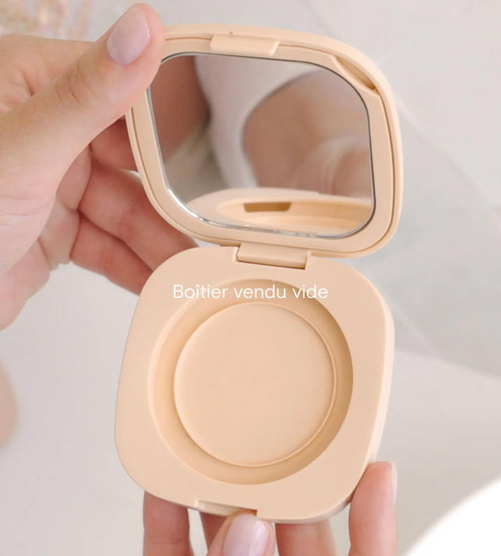 LA ROSÉE Refillable powder compact 8g (0.28 oz)