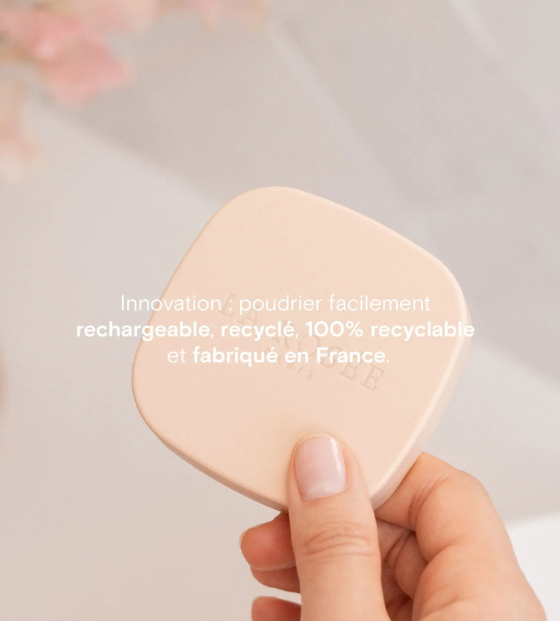 LA ROSÉE Refillable powder compact 8g (0.28 oz)