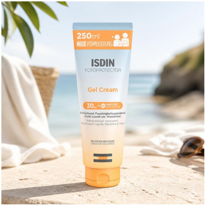 ISDIN Fotoprotector Gel-creme hidratante e resistente à água SPF30 250ml