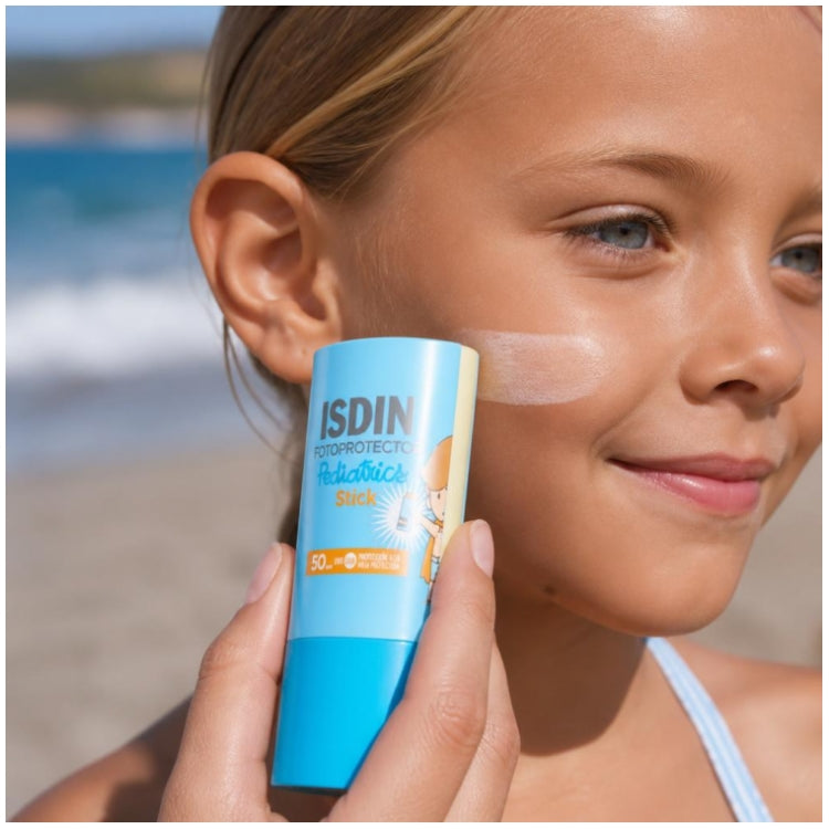 Isdin Fotoprotector Sunscreens Rechargeable Invisible Stick Children SPF50 20g (0.71oz)