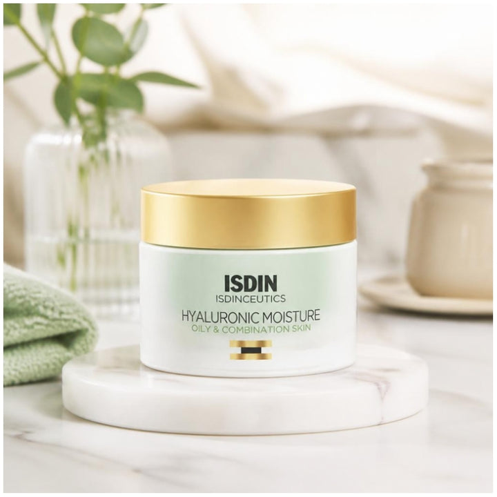 Isdin Hyaluronic Moisture Hydrating and Mattifying Anti-Age Face Moisturizer 50g (1.76 oz)