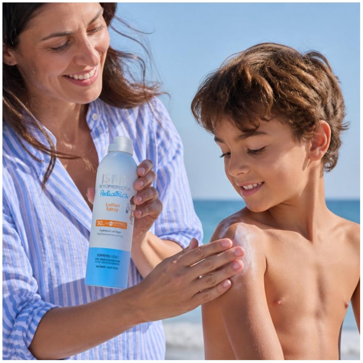 Isdin Lotion Spray Protective Fluid SPF50 Fotoprotector Pediatrics 250ml (8.45fl oz)