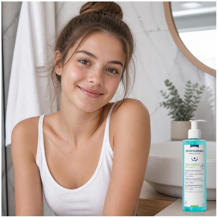 Isispharma Teen Derm Gel nettoyant purifiant peaux sensibles, mixtes à grasses 250ml