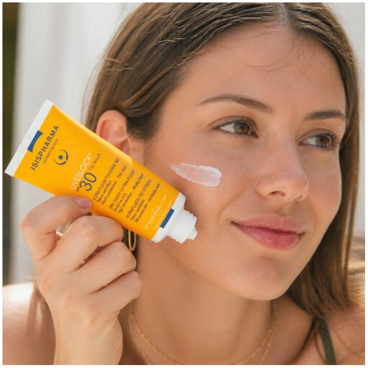 Isispharma Uveblock Ultra Fluid Dry Touch SPF30+ Sunscreen for Sensitive Skin 40ml (1.35fl oz)