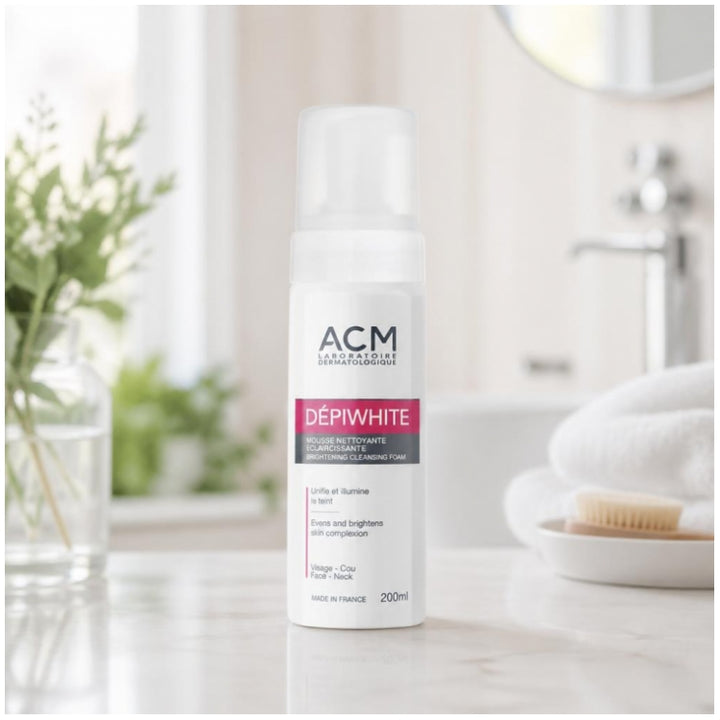 Acm Depiwhite Brightening cleansing foam 200ml (6.76fl oz)