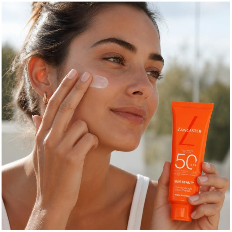Lancaster Sun Beauty Comfort Face Cream Luminous Tan SPF50 50 ml (1.69fl oz)