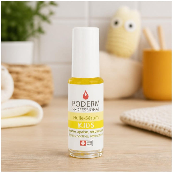 Poderm Oil Serum Kids Damaged nails 8ml (0.27fl oz)