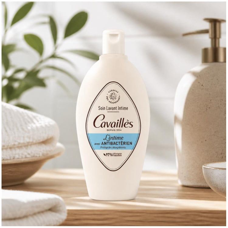 Cavaillès Intimate Dryness Moisturising Intimate Cleansing Care 100ml (3.38fl oz)