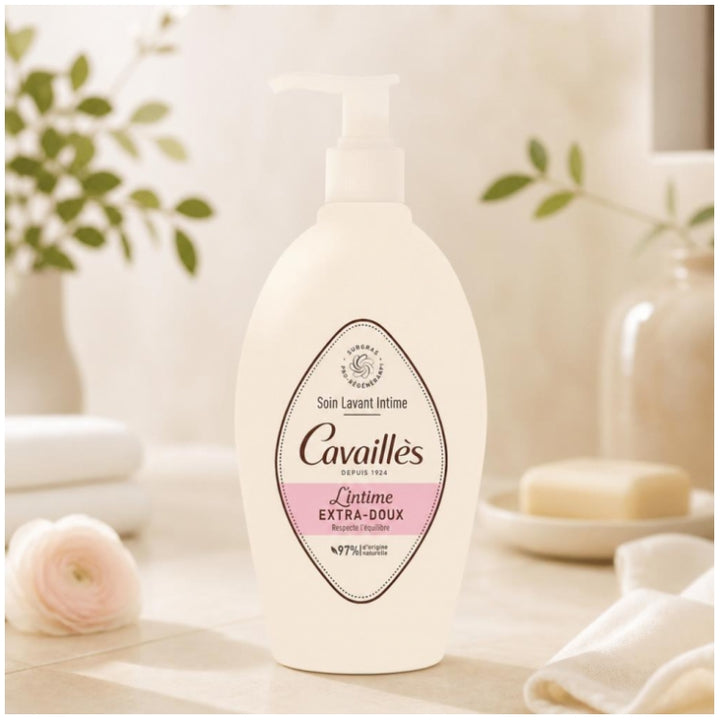 Cavaillès Intimate Dryness Ultra-soft Cleansing Care 500ml (16.91fl oz)