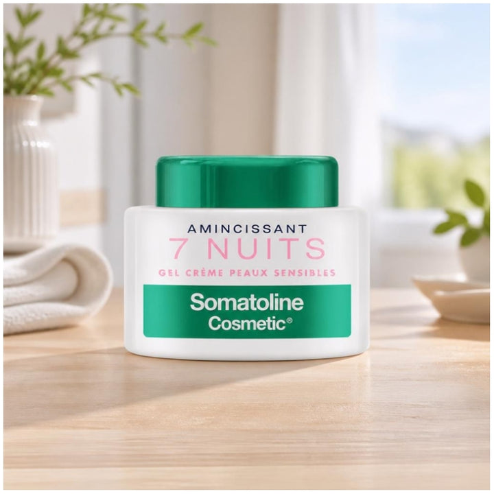 Somatoline Slimming 7 Nights Creme Gel Redutor para Pele Sensível 400ml