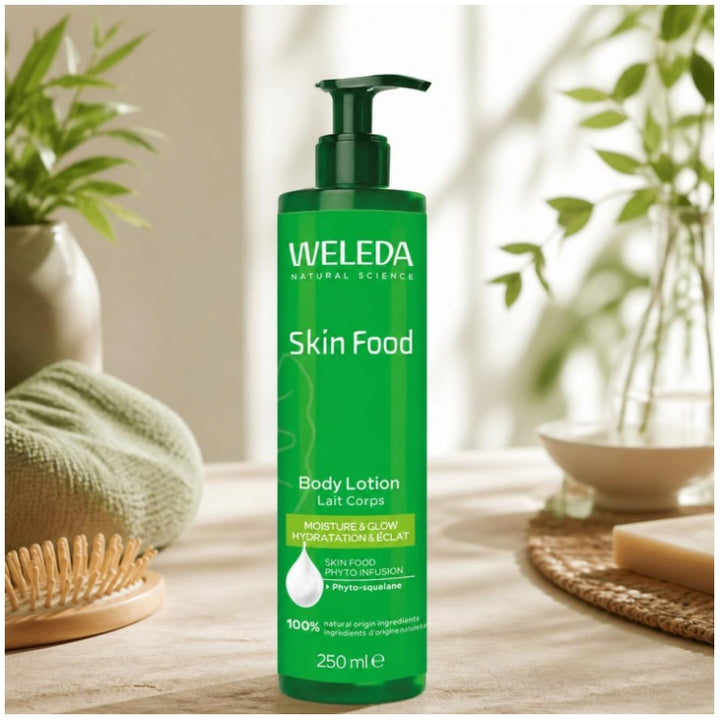 Weleda Skin Food Lait corps hydratation & éclat pour peaux sèches à très sèches 250ml